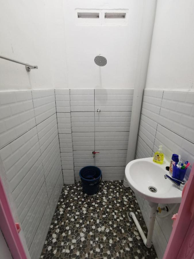 Nj_Homestay@Kkia/Petagas Kk Kota Kinabalu Kültér fotó