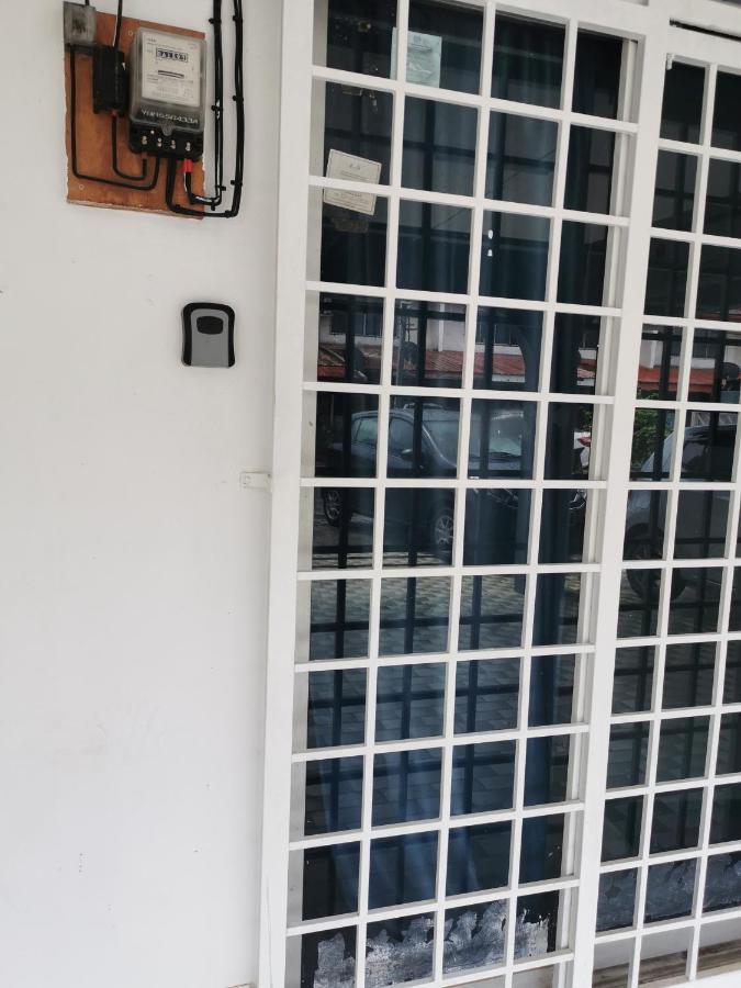 Nj_Homestay@Kkia/Petagas Kk Kota Kinabalu Kültér fotó